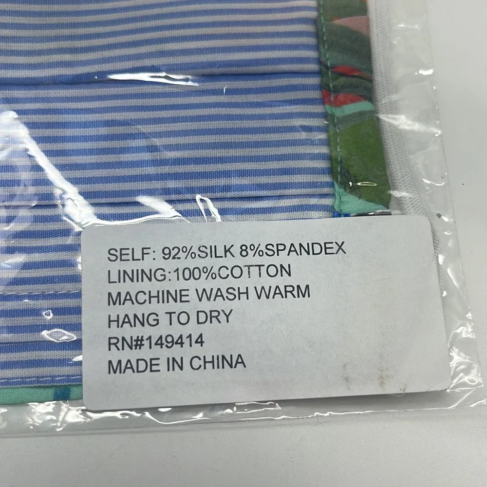NIB Johnny Was Silk Charmeuse Tropical Print Face Mask - Picture 4 of 6